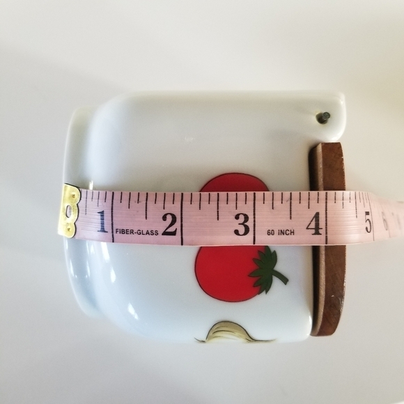 Real Brazil | Vintage Wall Mount Sal "Salt" Cellar - Picture 8 of 8